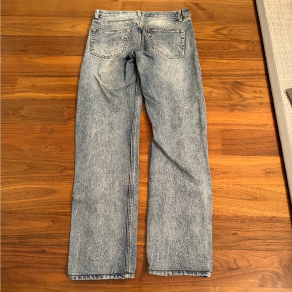 Brandy Melville Jeans - Picture 3 of 4